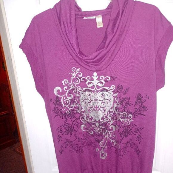 Caren Sport purple short sleeve tnic - Picture 1 of 4